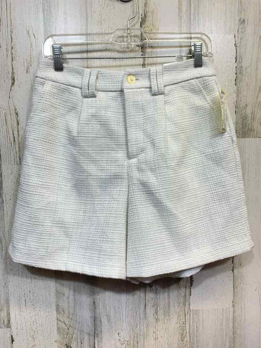 NWT Size 4 INC BOTTOMS White TWEED HIGH RISE Shorts/WHITE TWEED HIGH RISE SHORTS