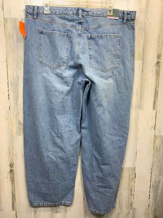 NWT Size 18 WILD FABLE PLUS SIZES Blue Denim/MID-RISE BARREL JEANS