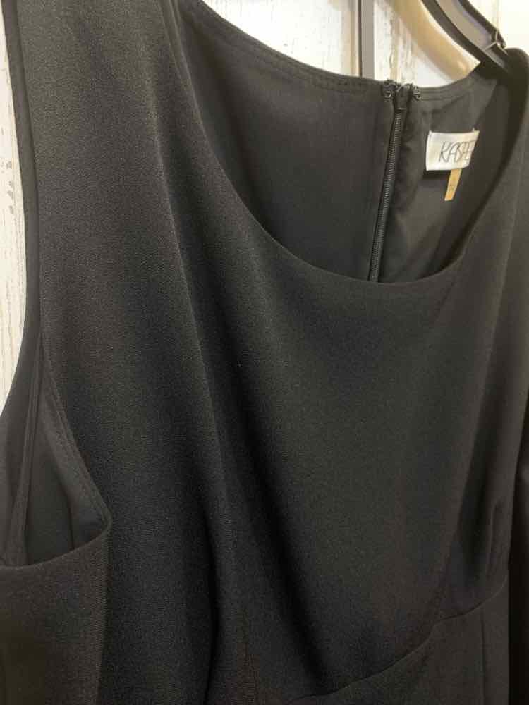PRE-OWNED KASPER Size 16  Black SLEEVELESS/SCOOP NECKLINE Dress