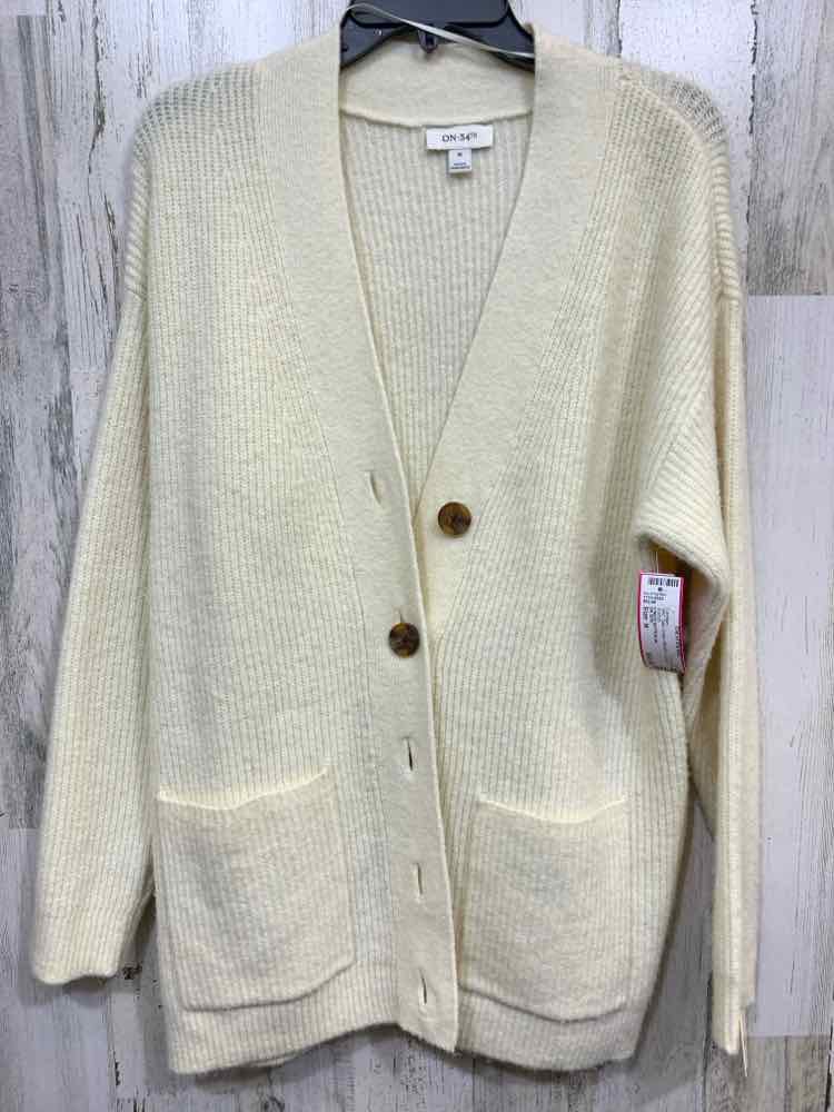 NWT ON 34TH Size M Tops Cream RIB KNIT LONG SLEEVE/V NECK BUTTON UP CARDIGAN