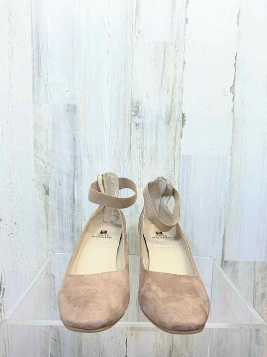 PRE-OWNED WHITE MOUNTAIN SHOES Taupe 7.5 INCHES TALL Shoes