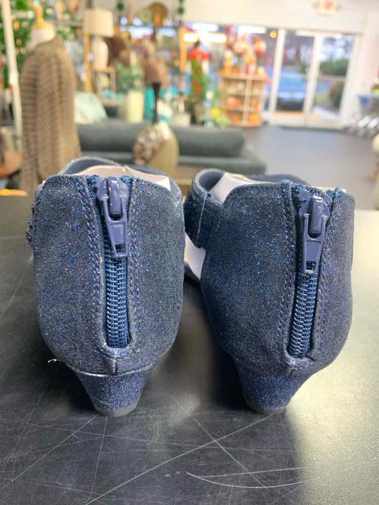 NWT CHARTER CLUB SHOES Shoe Size 8.5 Navy Shoes