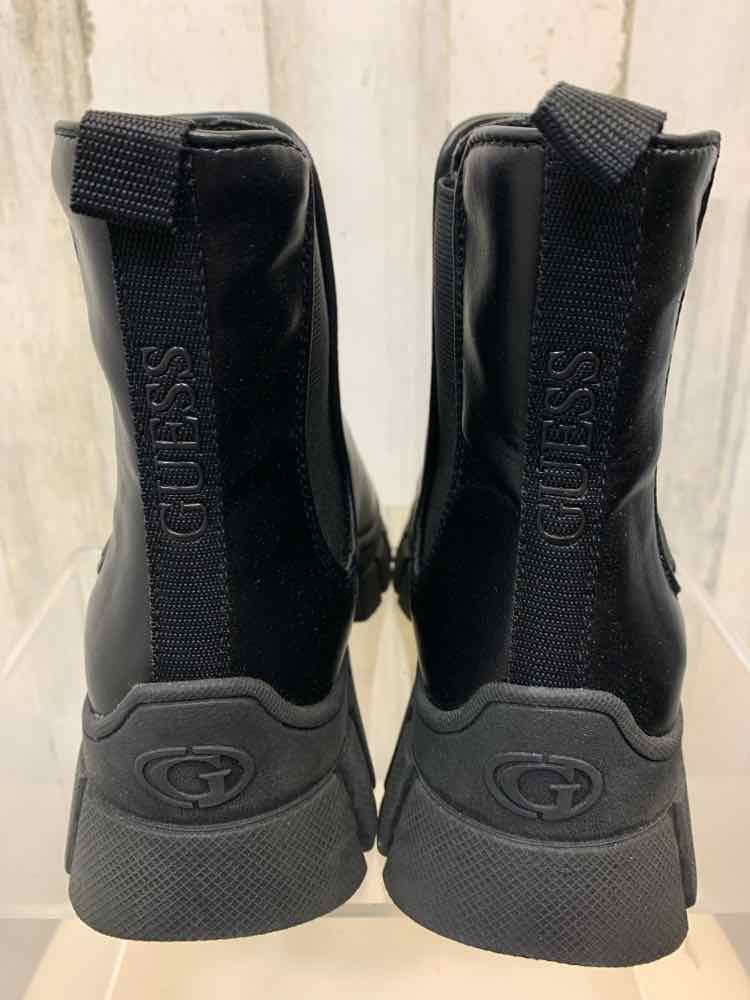 NWT GUESS SHOES Shoe Size 7.5 Black Boots HESTIA ELASTIC SIDES