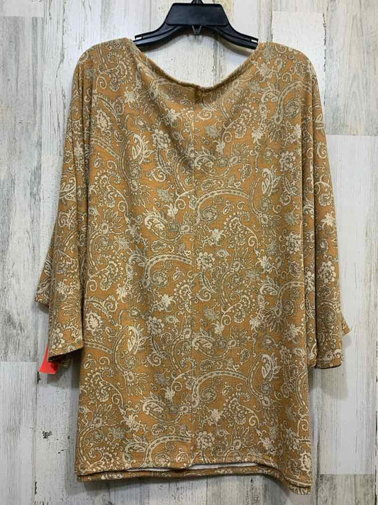 PRE-OWNED MTS PLUS SIZES Size 1X Mustard Floral BAT SLEEVES TOP