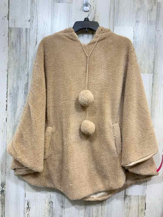 PRE-OWNED Size XL Tops LIGHT BROWN FAUX FUR HOODIE