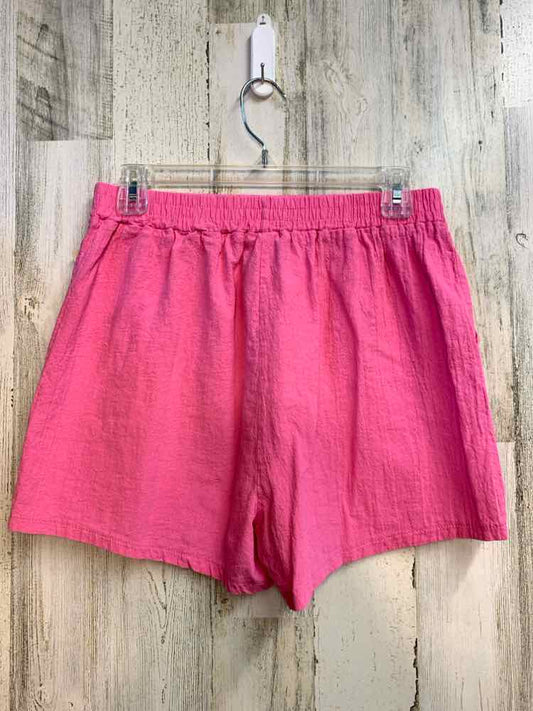PRE-OWNED Size L SHEIN BOTTOMS HOT PINK Shorts