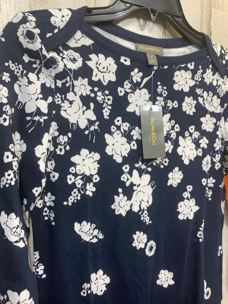 NWT STYLE&CO Tops Size PS NAVY/WHT Floral 3/4 SLEEVE Blouse