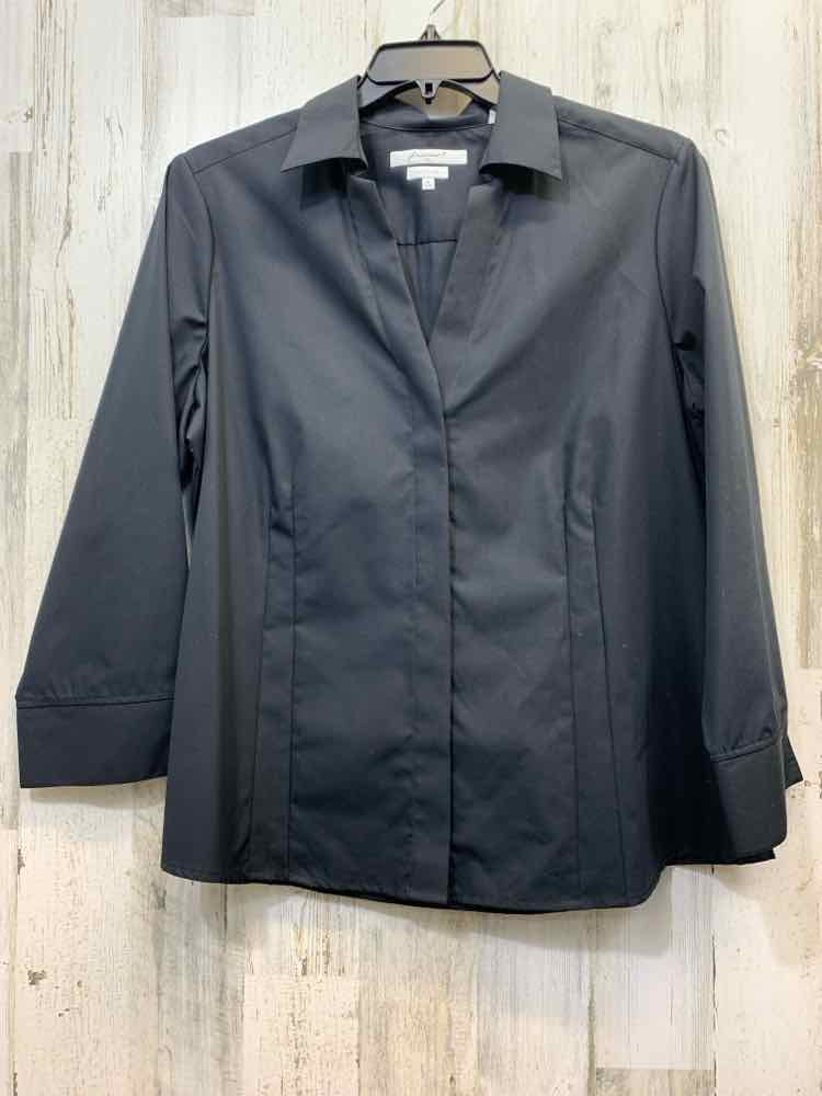PRE-OWNED FOXCROFT PLUS SIZES Size 18 Black Solid BUTTON UP TOP/BLACK LONG SLEEV