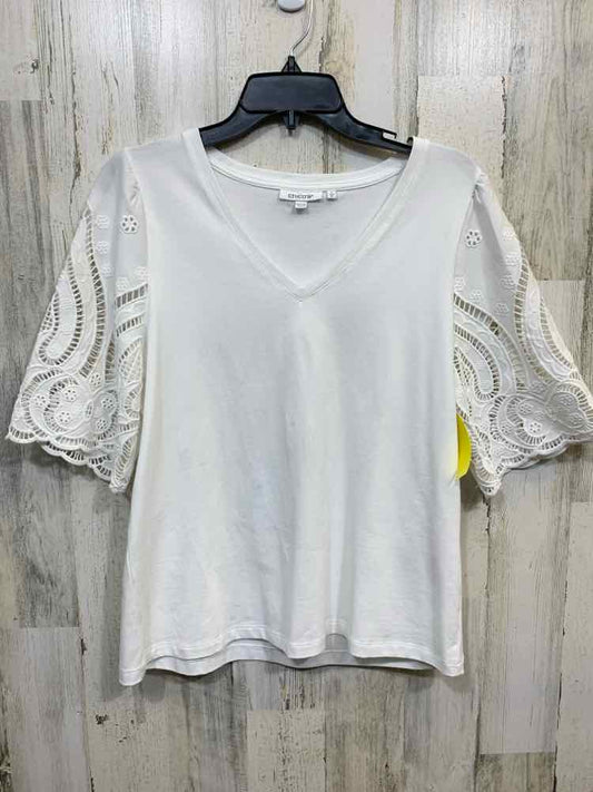 PRE-OWNED CHICO'S Tops Size 1 White LACE SHORT SLEEVES/V NECK Blouse