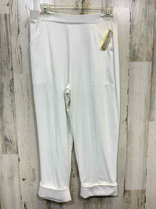 PRE-OWNED Size 8 SYMPLI BOTTOMS White Solid CAPRI Pants/CUFFED CAPRI PANTS 2 FRO