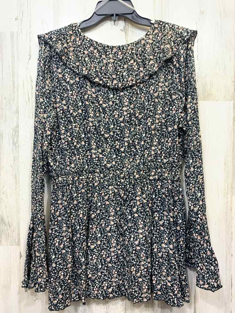 NWT SO Tops Size XL BLACK/GREEN/BEIGE Floral TOP/FLORAL LONG SLEEVE TOP W/ FLOWY