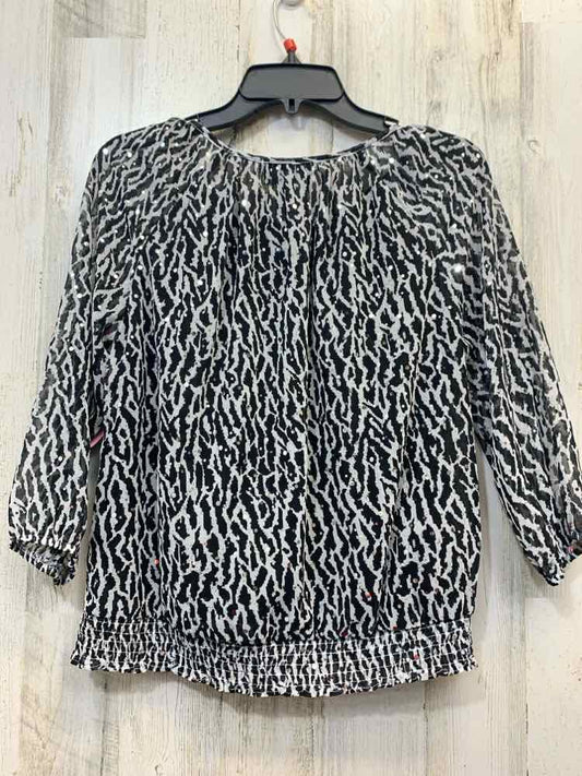 PRE-OWNED CD PETITES Tops Size PM BLACK/WHITE ZEBRA 3/4 LENGTH TOP/3/4 LENGTH BL