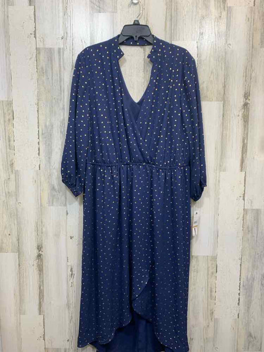 NWT LAUNDRY by shelli secal Dresses and Skirts Size 16W NAVY/GOLD SPOTS Dress