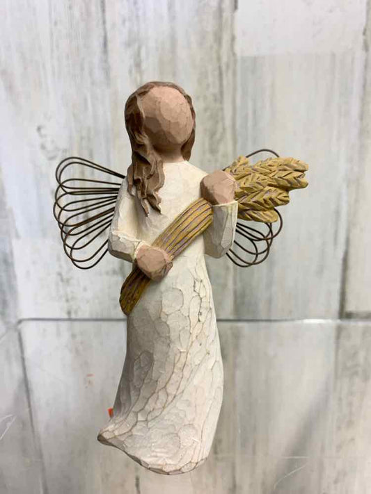 WILLOW TREE HOME DECOR