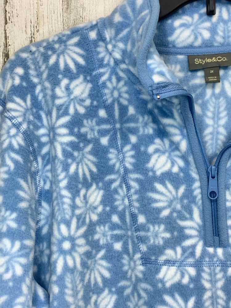NWT STYLE & CO Size 2X Tops BLU/WHT SHERPA Floral LONGSLEEVE SWEATER
