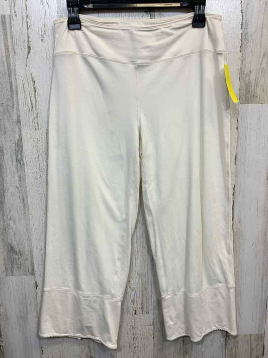 PRE-OWNED Size S NEON BUDDHA BOTTOMS White COTTON & SPANDEX Solid CAPRI Pants/CR