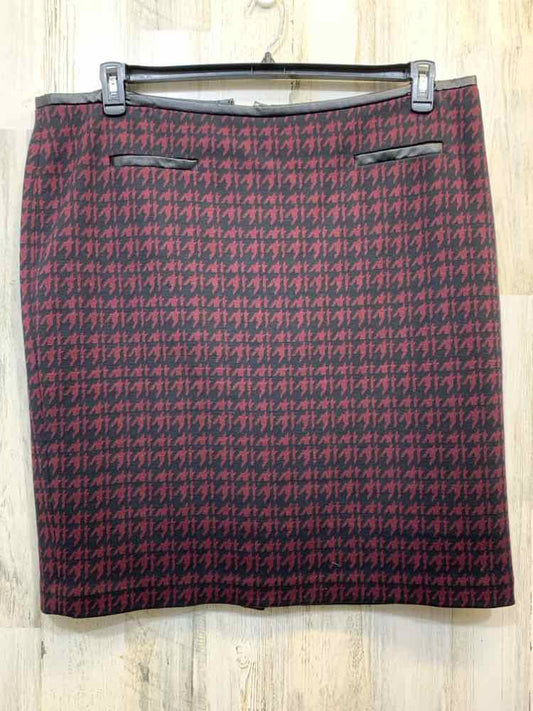 PRE-OWNED TALBOTS PLUS SIZES Size 18W BLK/WINE Houndstooth PENCIL Skirt