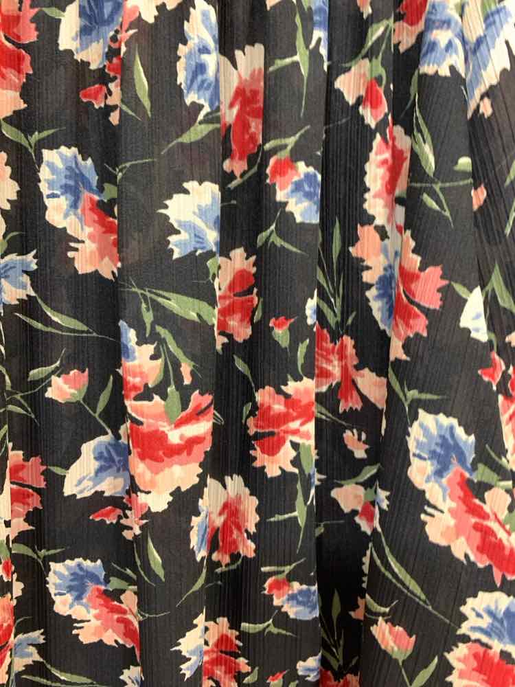 PRE-OWNED M Tops Size M BLK/PNK/WHT Floral BELL SLEEVES Blouse