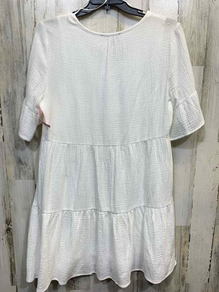 PRE-OWNED PERCEPTIONS Dresses and Skirts Size L White TIER TIERED Dress/WHITE TI