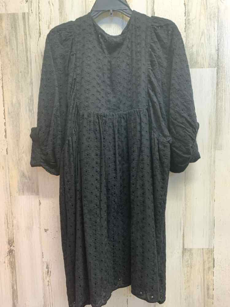 NWT UMGEE Dresses and Skirts Size M Black Eyelet SUNDRESS Dress/BLACK EYELET MIN