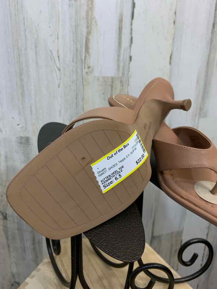 NWOT KENNETH COLE SHOES Shoe Size 6.5 Taupe 6.5 SLIP IN Shoes