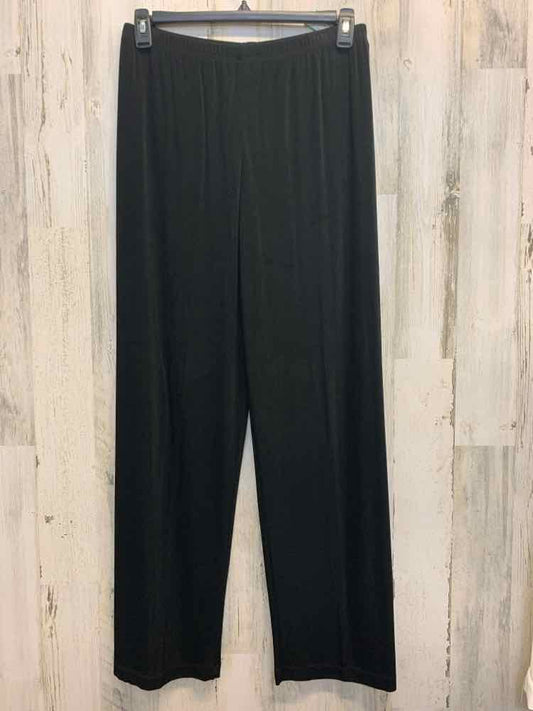 PRE-OWNED CHICOS BOTTOMS Size 2 Black Solid PANTS/BLACK FLOWY PANTS. ST