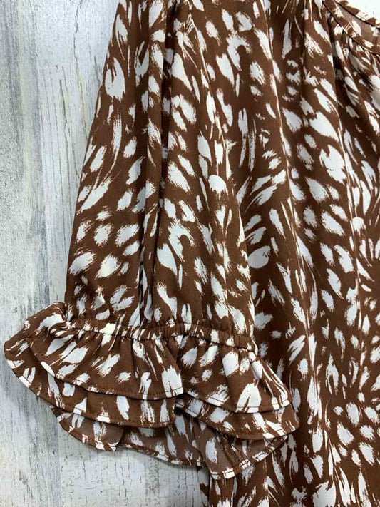 PRE-OWNED EST 1946 Tops Size L WHT/BRN Animal Print SHORT SLEEVES Blouse