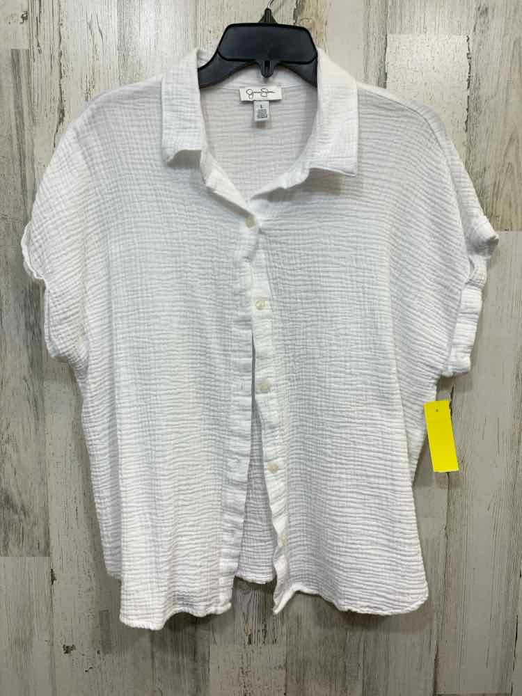 PRE-OWNED JESSICA SIMPSON Tops Size L White Solid BUTTON DOWN Blouse