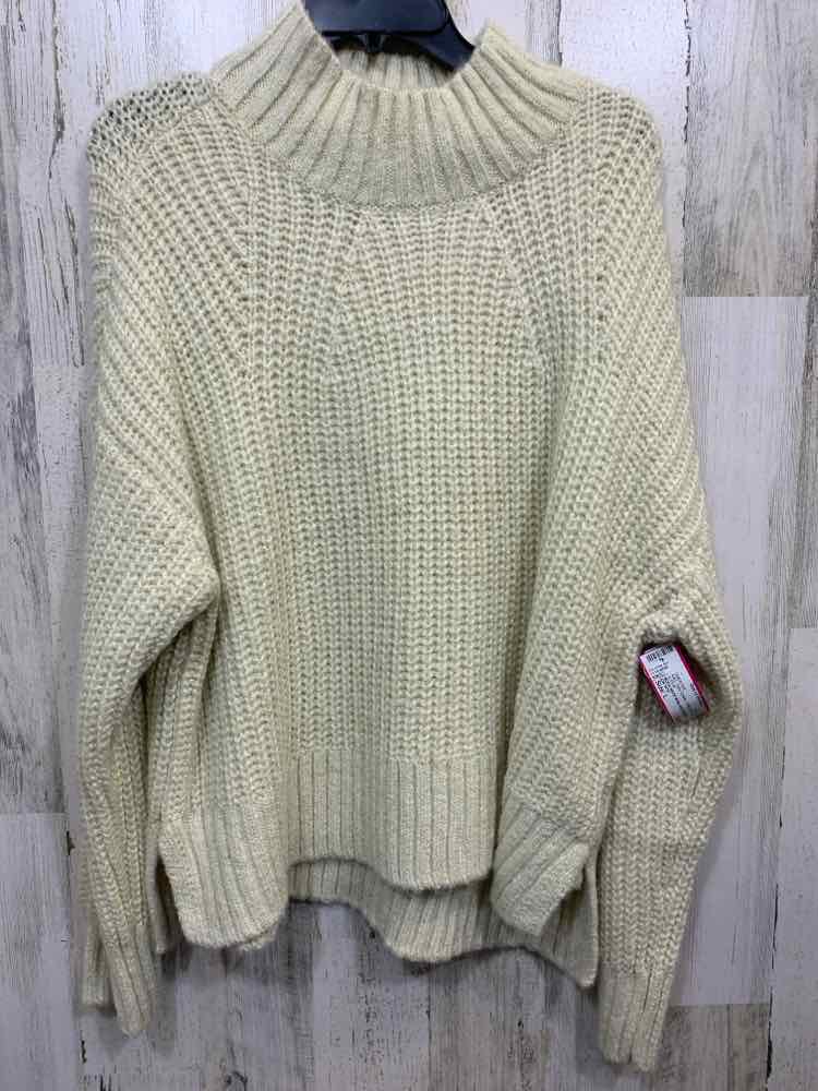 NWT ON 34TH Size L Tops CREAM CABLE KNIT LONG SLEEVE/ MOCK NECK SWEATER