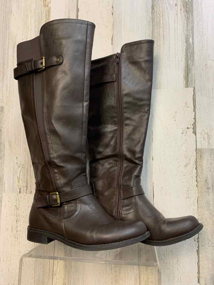 PRE-OWNED ZARINA SHOES 7 DARK BROWN Shoes/KNEE HIGH BOOTS