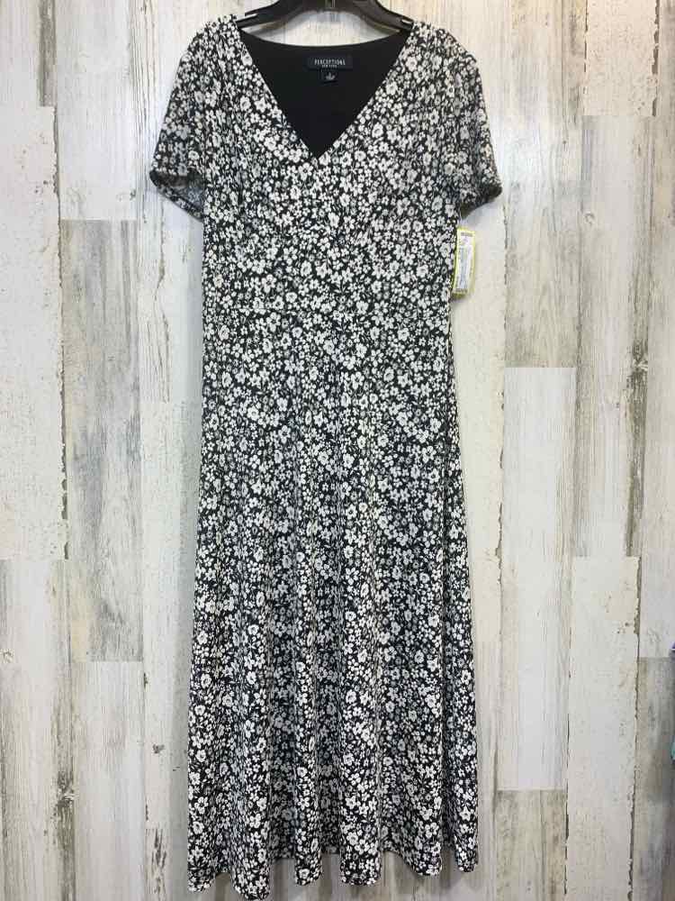 PRE-OWNED PERCEPTIONS Dresses and Skirts Size S BLACK/WHITE Floral Dress/BLACK/W