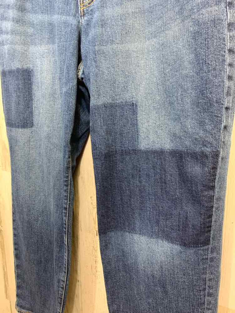 PRE-OWNED Size 20 OLD NAVY PLUS SIZES Blue Jeans