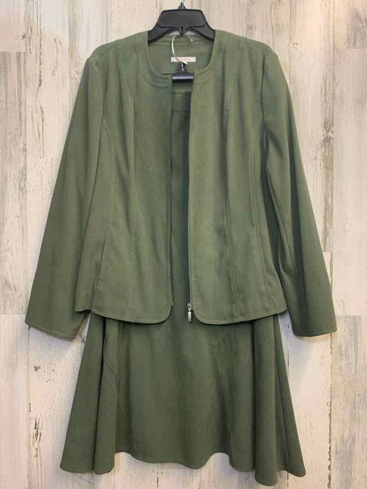 PRE-OWNED M COLLECTION Dresses and Skirts Size 16 Olive Solid 2PC Skirt/2 PIECE