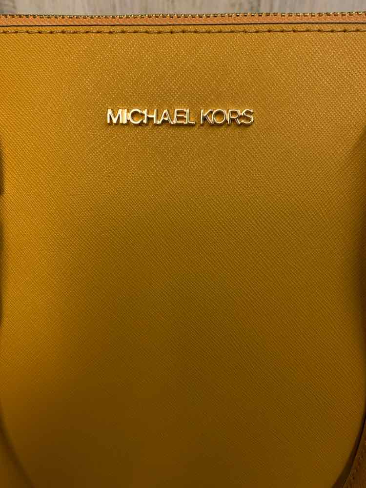 MICHAEL KORS Designer Handbags Mustard/CHARLOTTE TOTE