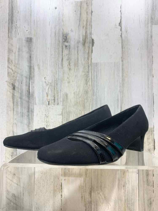 NWT LIFE STRIDE SHOES Shoe Size 6 Black MARY JANE Shoes/BLACK MARY JANE LOW BLOC