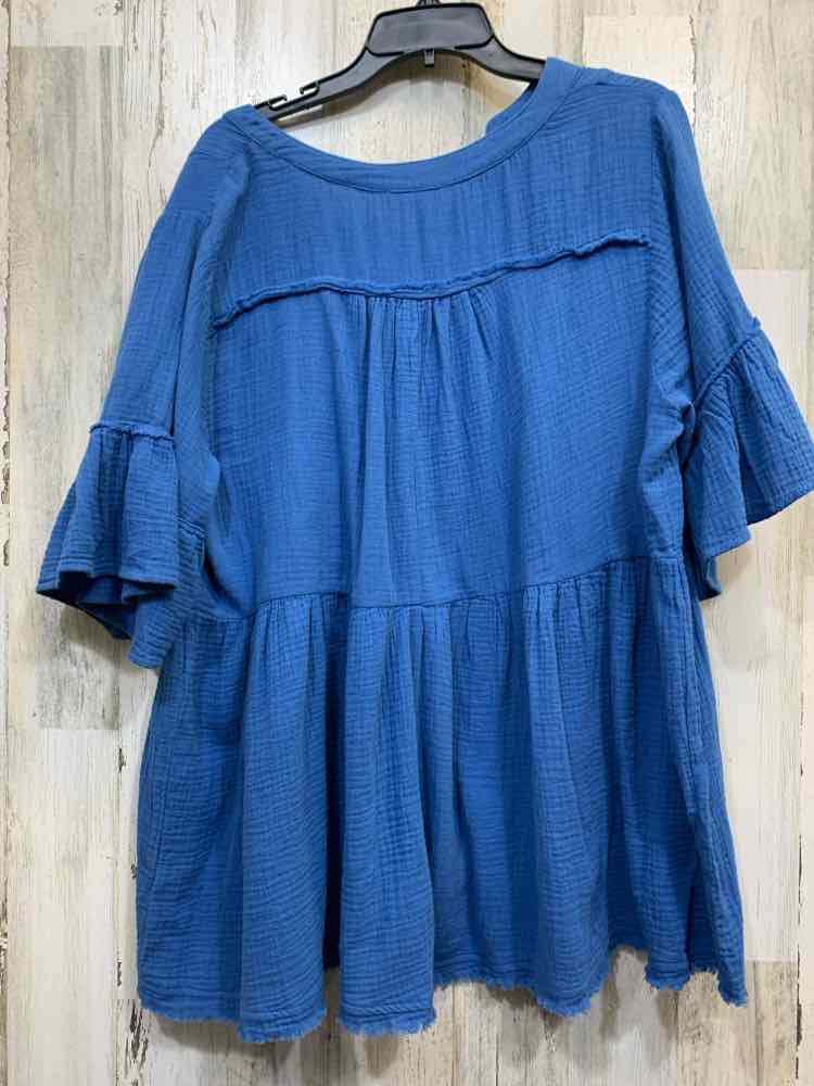 NWT UMGEE Tops Size 1X ELECTRIC BLUE Solid TIERED Blouse/BELL SLEEVE