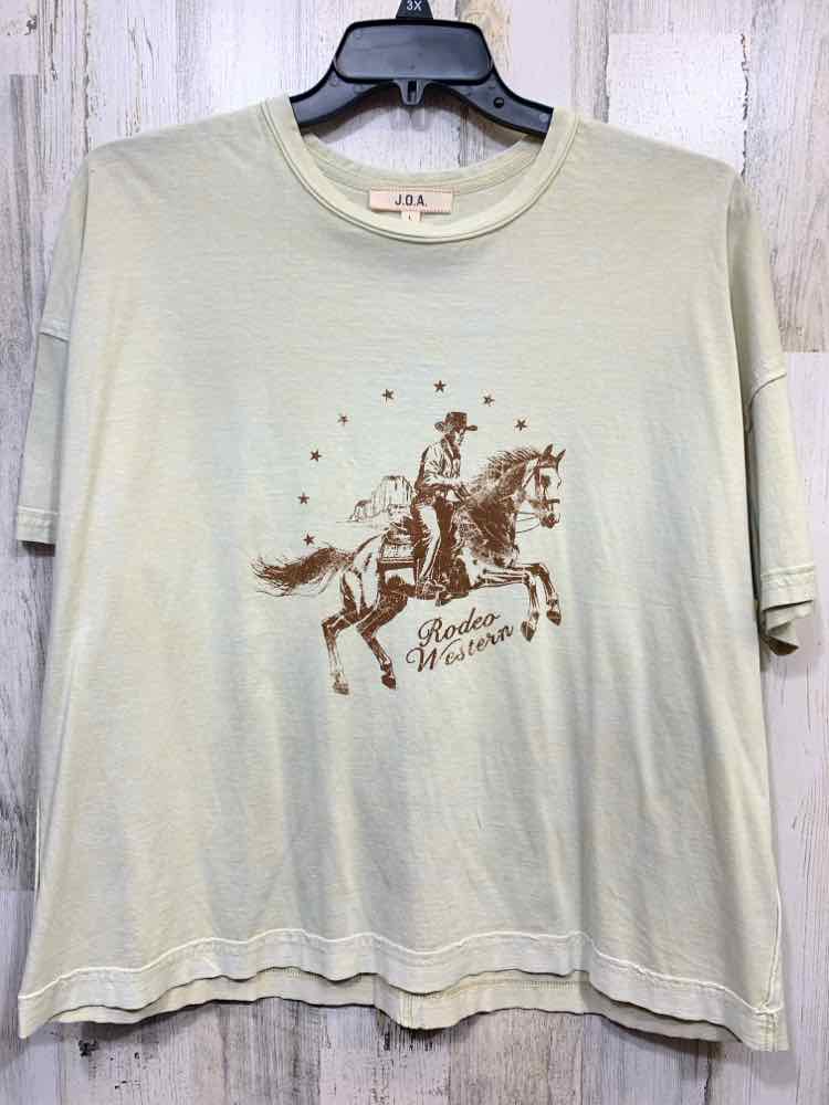 NWT J.O.A. Tops Size L SAGE SHORT SLEEVES T-shirt