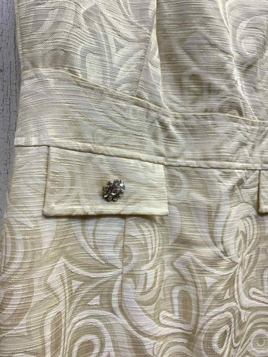PRE-OWNED ECCOCI Dresses and Skirts Size 8 BEIGE/GOLD SWIRLS SHIFT DRESS Dress/B