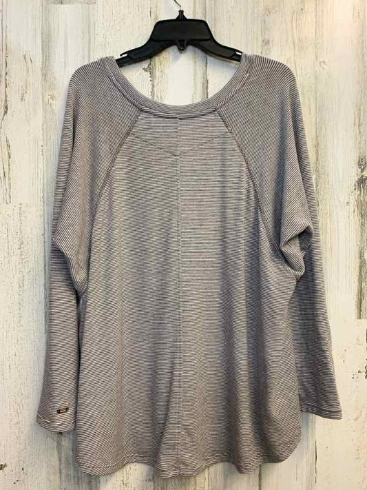 TOMMY HILFIGER Tops Size L TAN/WHT Stripe SWEATSHIRT Sweatshirt