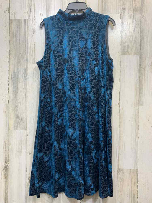 PRE-OWNED CHICOS Dresses and Skirts Size 2 TEAL/BLK VELOUR Paisley Dress/TEAL/BL