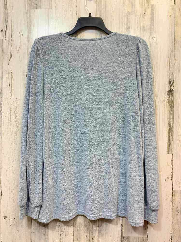 PRE-OWNED PLUS SIZES Size 2XL Blue LONG SLEEVES TOP