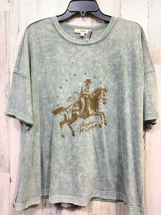 NWT J.O.A. Tops Size L SAGE SHORT SLEEVES T-shirt
