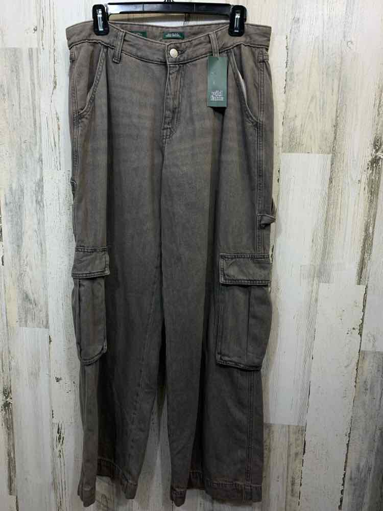 NWT Size 8 WILD FABLE BOTTOMS GRAY WIDE LEG CARGO Pants