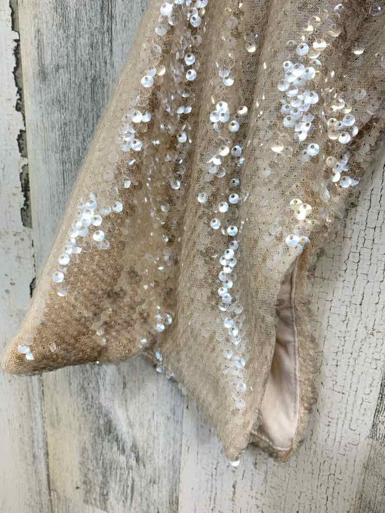 NWT WILD FABLE Tops Size XXL OFF WHITE Sequined BELL SLEEVES TOP