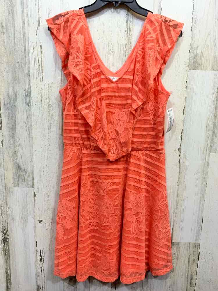 PRE-OWNED CHARLOTTE RUSSE Dresses and Skirts Size L Orange Lace Dress/ORANGE LAC