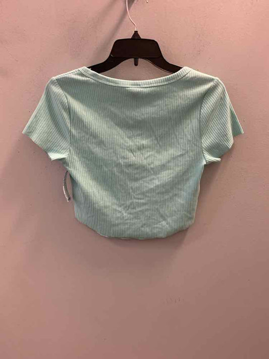 NWT WILD FABLE Tops Size M MINT CROP TOP TOP