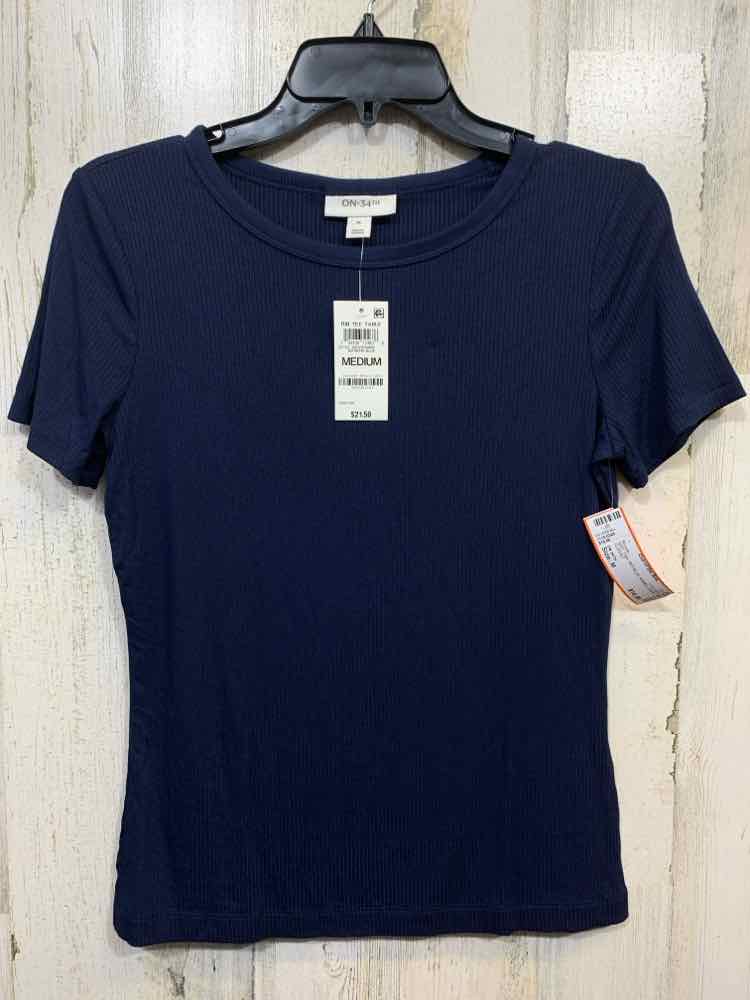 NWT ON 34TH Tops Size M NVY BLUE RIBBED SHORT SLEEVES Blouse