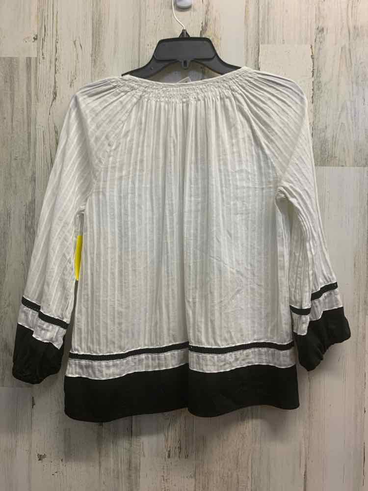 PRE-OWNED GAP Tops Size S WHITE/BLACK 3/4 SLEEVE Shirt/WHITE & BLACK LONG SLEEVE