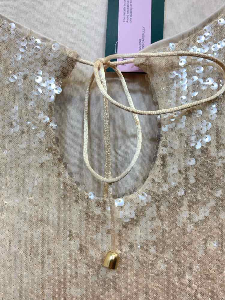 NWT WILD FABLE Tops Size XXL OFF WHITE Sequined BELL SLEEVES TOP