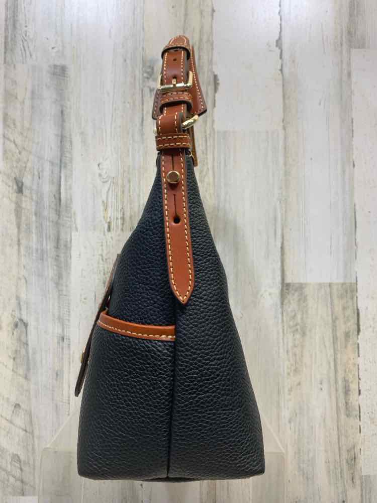 PRE-OWNED DOONEY &  BOURKE BLACK/BROWN 7.5" x 4.75" x 10" Handbag/PEBBLE GRAIN L